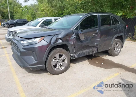 2024 Toyota Rav4 Xle from USA, damaged, VIN 2T3P1RFV6RC465430